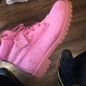All pink timberlands only worn twice